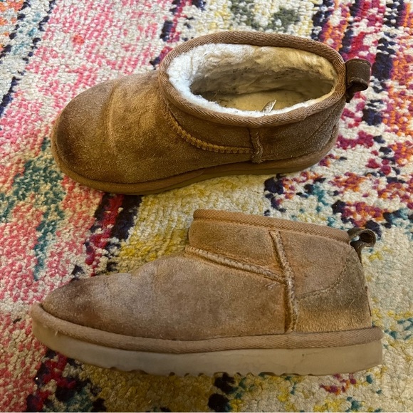 Cozy classic ultra mini toddler size 13 - Picture 1 of 6